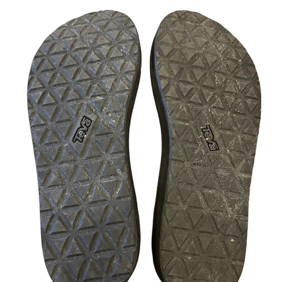 TEVA Midform Fray Sandals - Picture 7 of 8